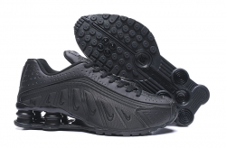 Nike Shox R4-023 Shoes
