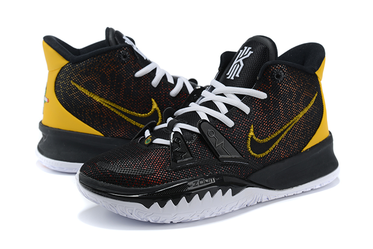 sapatos ni kyrie irving