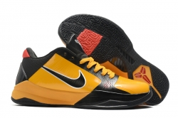 Wm/Youth Zoom Kobe 5-012 Shoes