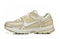 Wm/Youth Air Zoom Vomero 5-015 Shoes