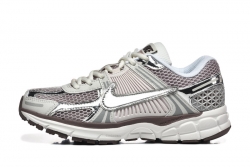 Men Air Zoom Vomero 5-011 Shoes