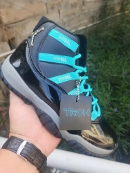Men Air Jordans 11-069 Shoes